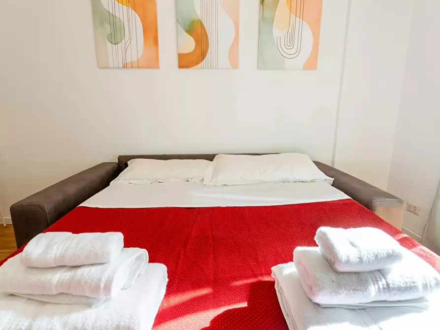 Immagine 5 di Appartamento in affitto  in Via Giuseppe Veronese a Roma