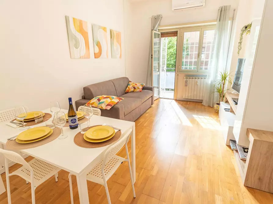 Immagine 1 di Appartamento in affitto  in Via Giuseppe Veronese a Roma