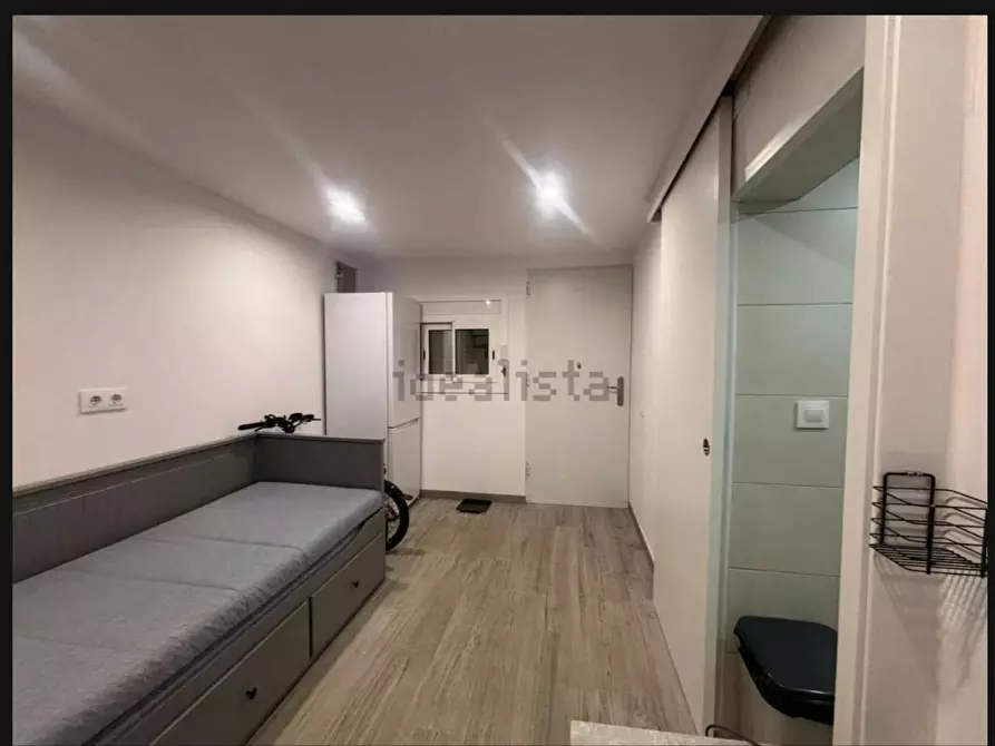 Immagine 10 di Casa indipendente in affitto  in Carrer Elcano a Santa Coloma De Gramenet