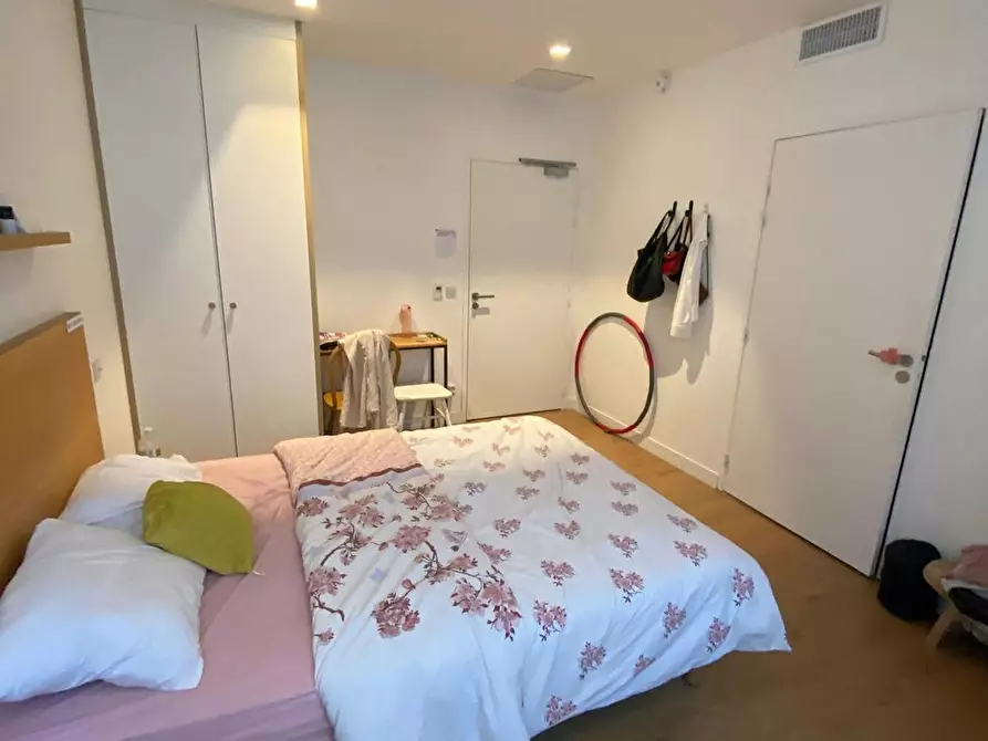 Immagine 1 di Camera in affitto  in Rue Haxo a Marseille