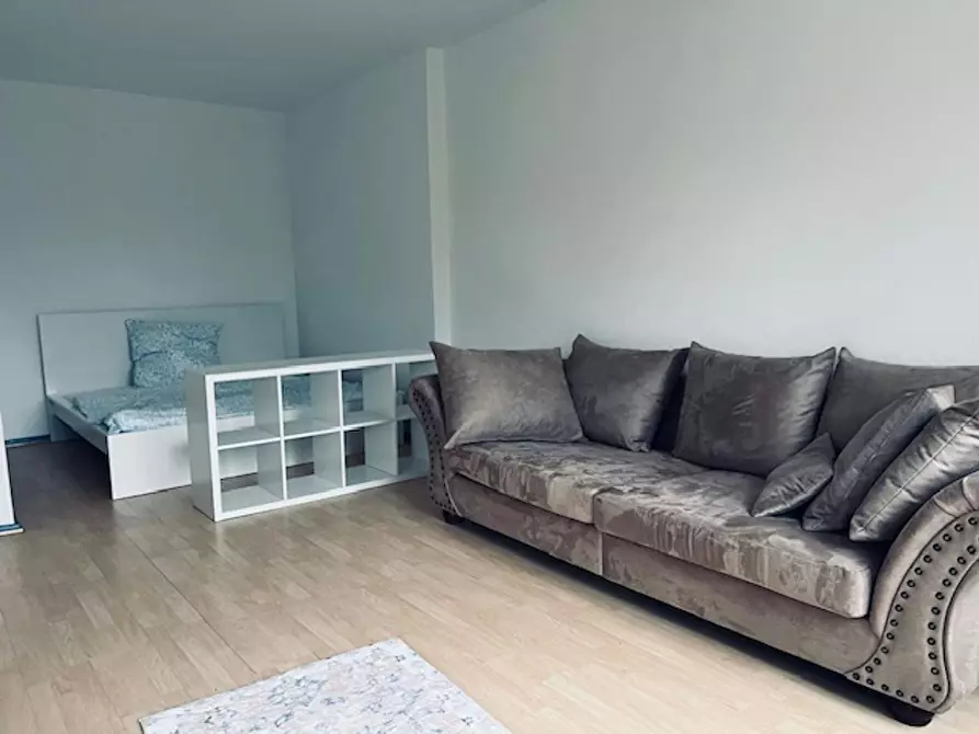 Immagine 4 di Appartamento in affitto  in Kornmesserstraße a Berlin