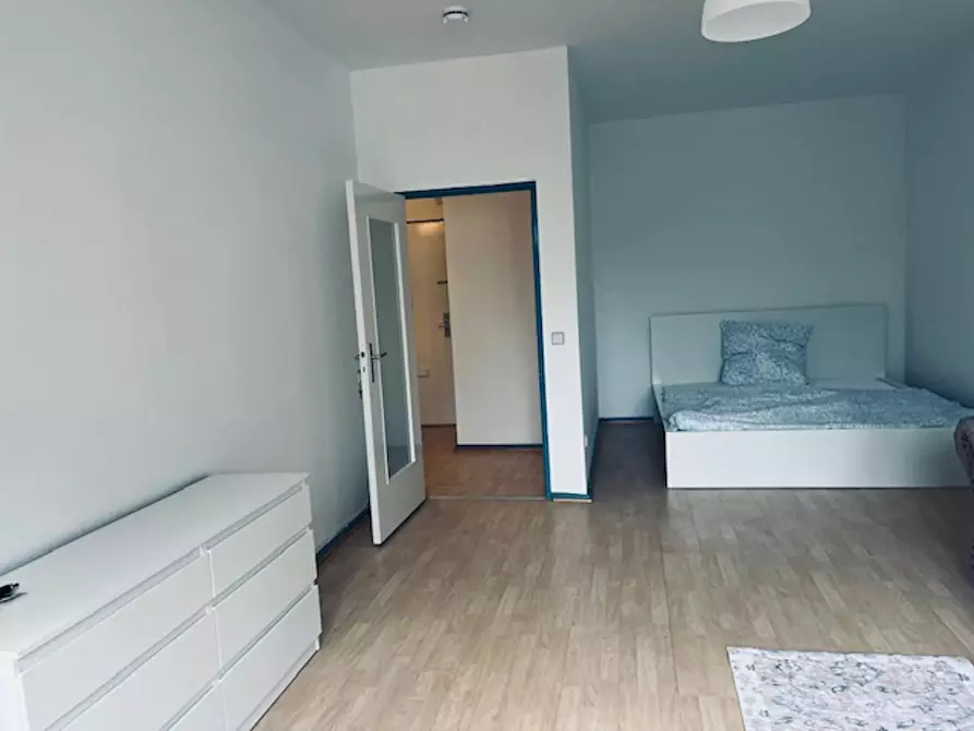 Immagine 2 di Appartamento in affitto  in Kornmesserstraße a Berlin