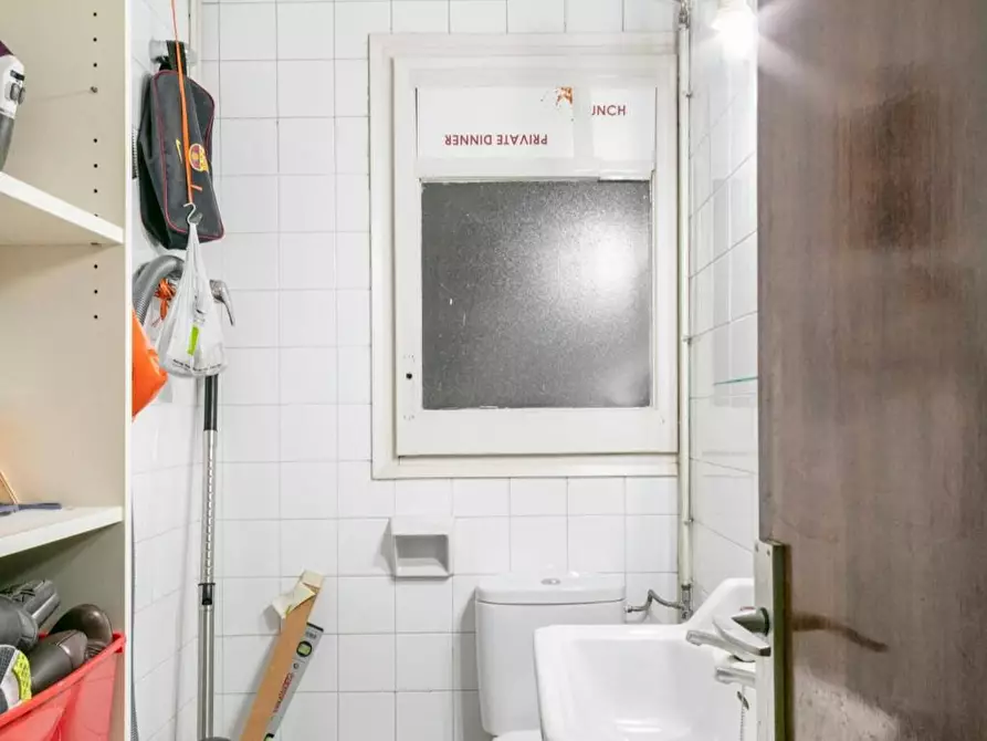 Immagine 10 di Camera in affitto  in Carrer d'Aragó a Barcelona