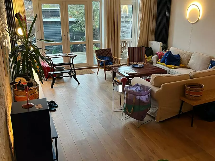 Immagine 1 di Appartamento in affitto  in Paradijslaan a Rotterdam