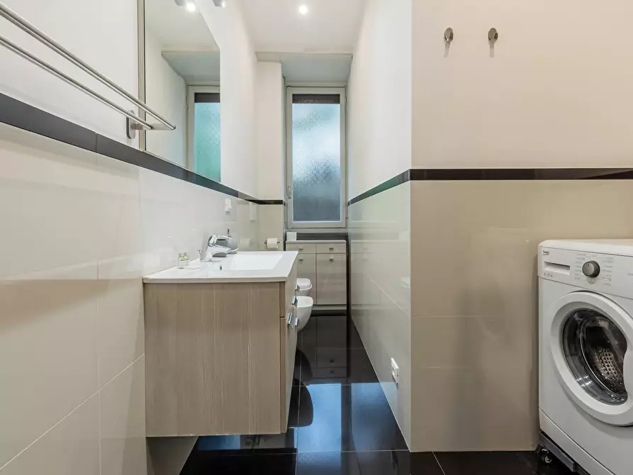 Immagine 8 di Appartamento in affitto  in Via Cristoforo Colombo a Torino