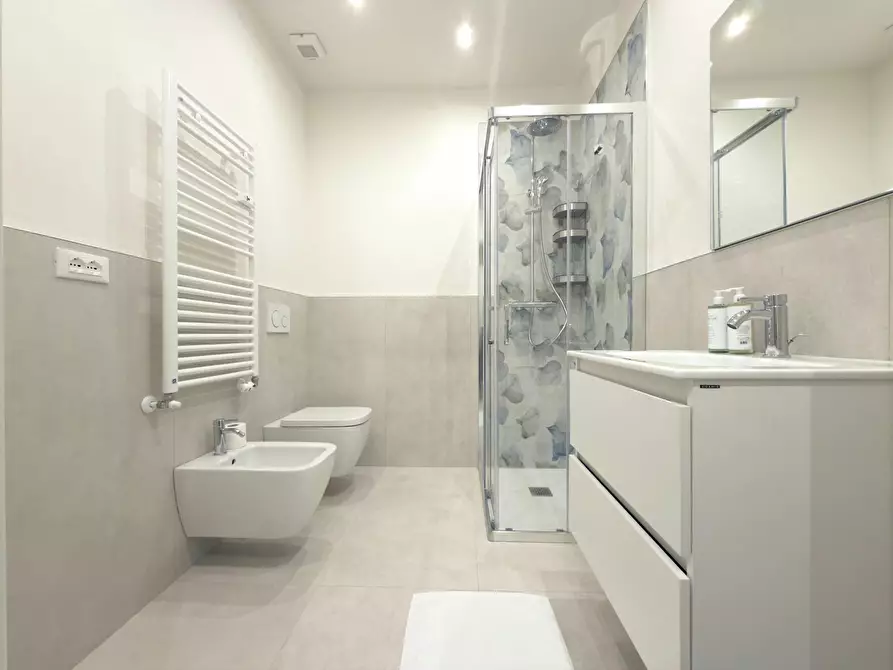 Immagine 10 di Appartamento in affitto  in Piazza Vittorio Veneto a Torino