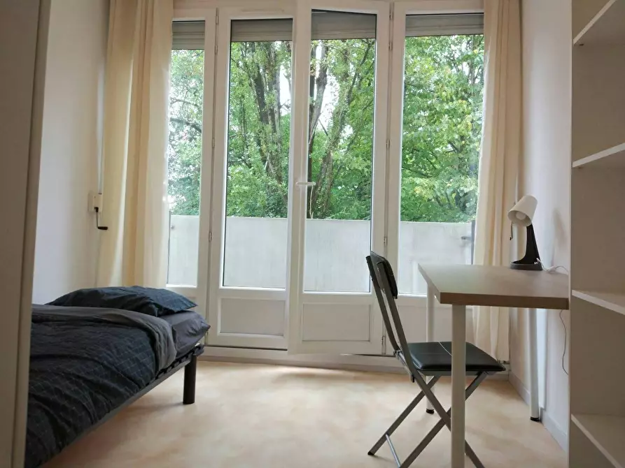 Immagine 1 di Appartamento in affitto  in Boulevard Robert Schuman a Nantes