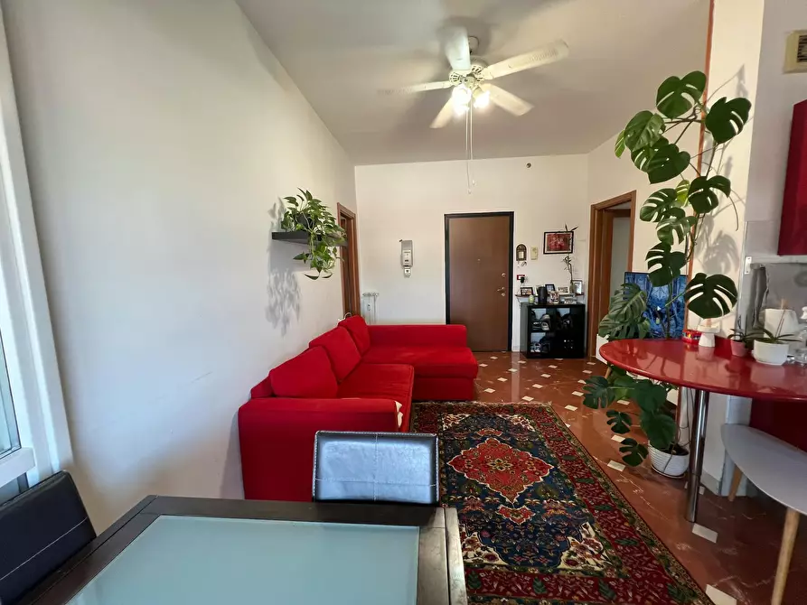 Immagine 5 di Appartamento in affitto  in Via Monte Rosa a Torino