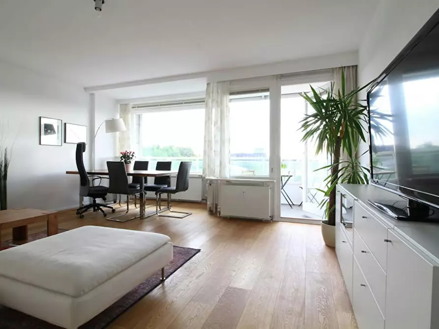 Immagine 3 di Appartamento in affitto  in Breite Straße a Hamburg Ottensen