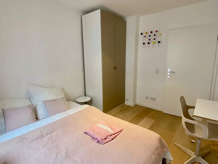 Immagine 2 di Camera in affitto  in Dorotheenstraße a Hamburg