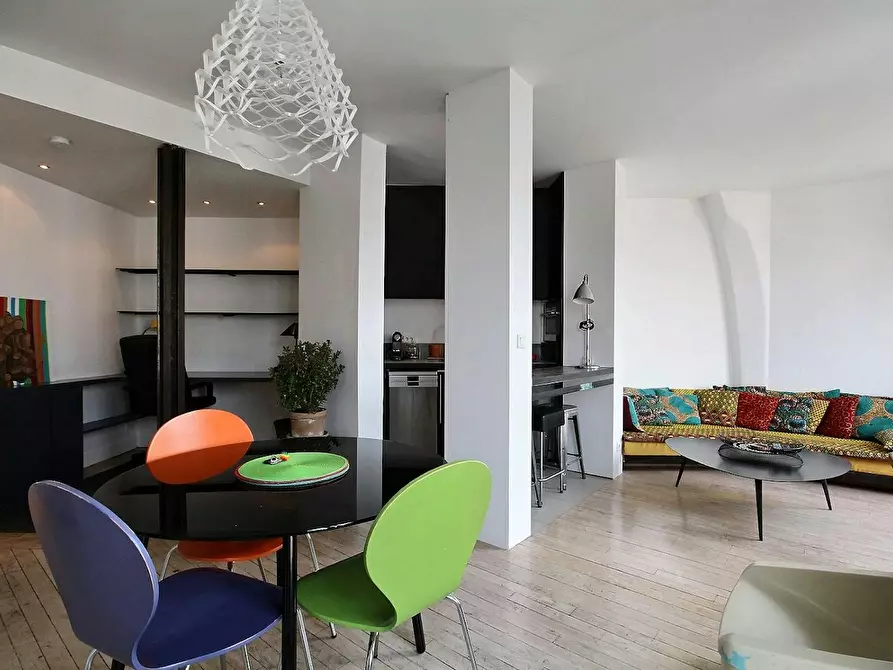Immagine 5 di Appartamento in affitto  in Rue de Mirbel a Paris 05