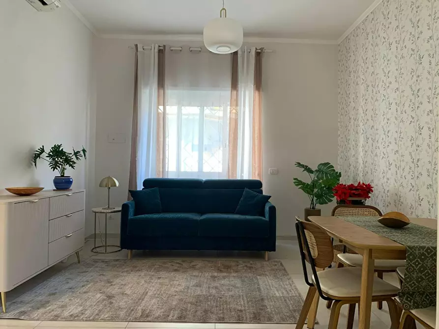 Immagine 2 di Appartamento in affitto  in Via Monte Autore a Roma