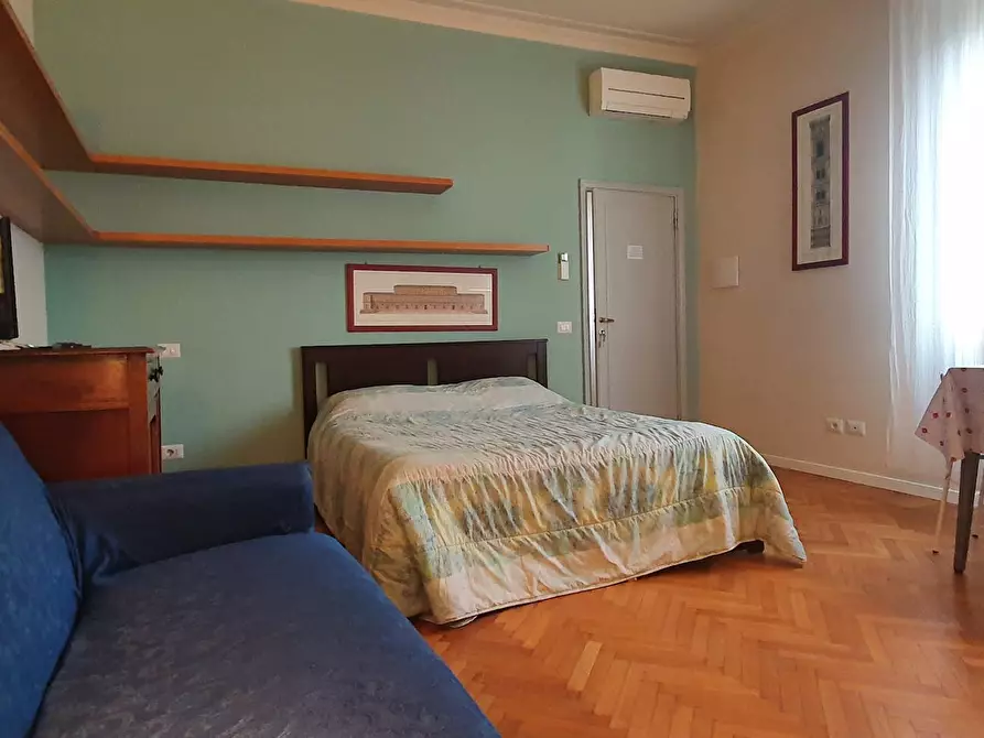 Immagine 1 di Appartamento in affitto  in Via Francesco Puccinotti a Firenze