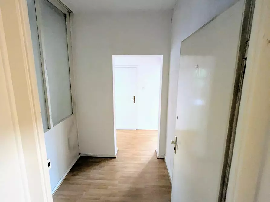 Immagine 5 di Appartamento in affitto  in Vennhauser Allee a Düsseldorf