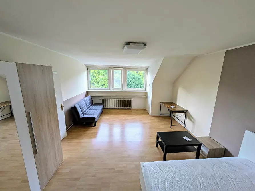 Immagine 1 di Appartamento in affitto  in Vennhauser Allee a Düsseldorf