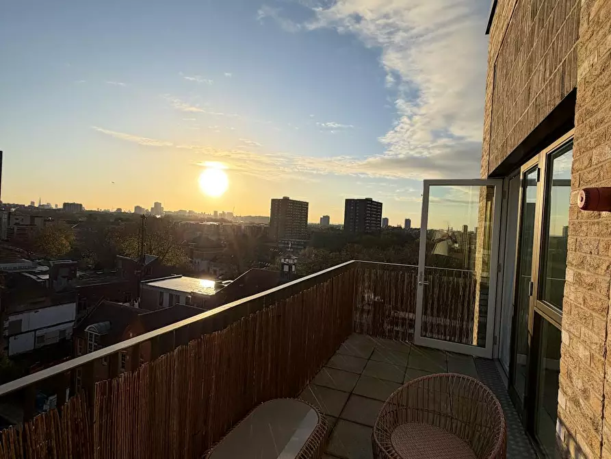 Immagine 7 di Appartamento in affitto  in Granville Road a Wandsworth