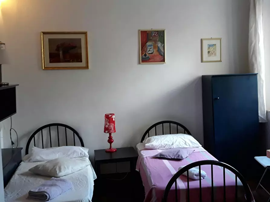 Immagine 5 di Camera in affitto  in Via Giacomo di Mino il Pellicciaio a Siena