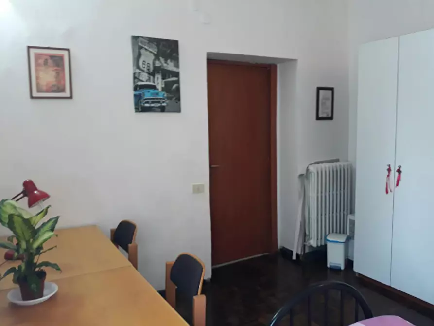 Immagine 3 di Camera in affitto  in Via Giacomo di Mino il Pellicciaio a Siena