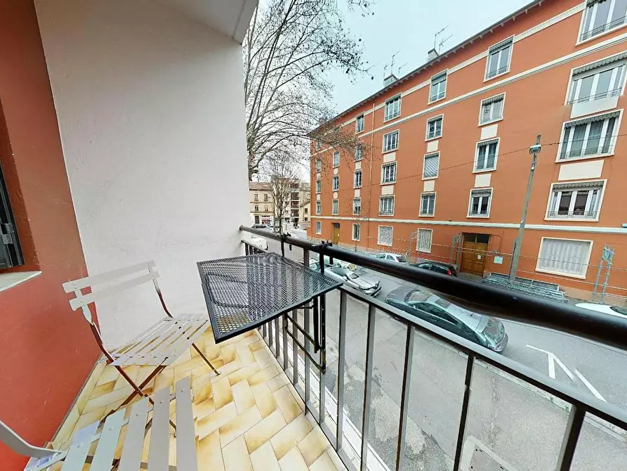 Immagine 8 di Camera in affitto  in Cours Docteur Jean Damidot a Villeurbanne