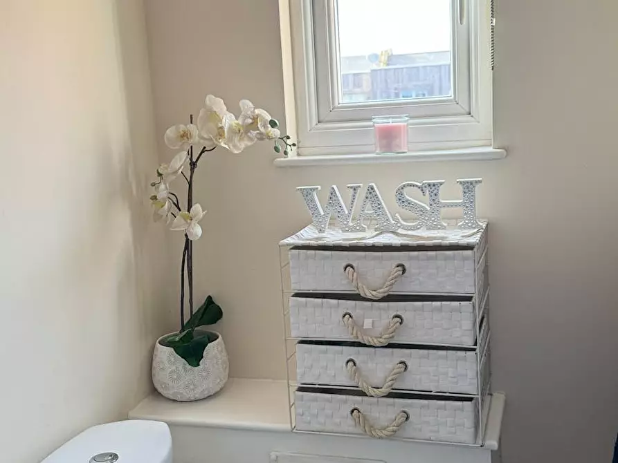 Immagine 6 di Camera in affitto  in Cherington Road a Ealing