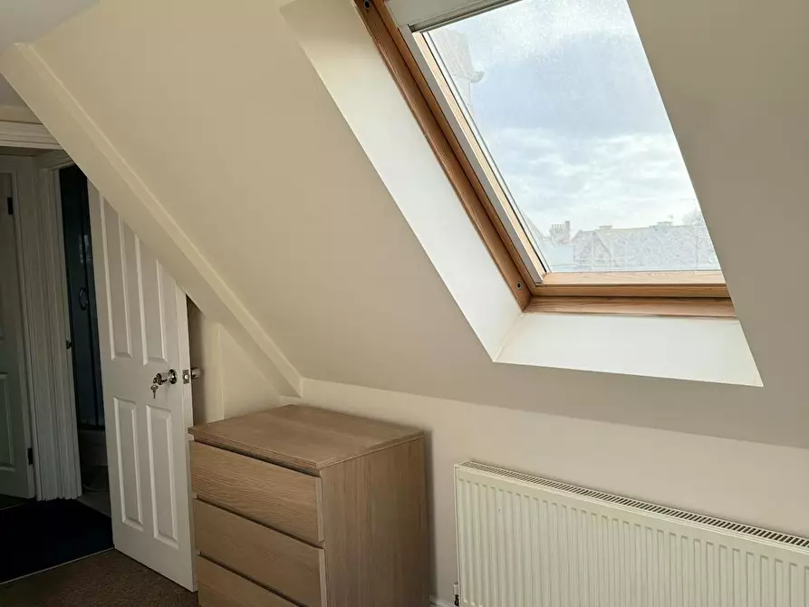 Immagine 2 di Camera in affitto  in Cherington Road a Ealing