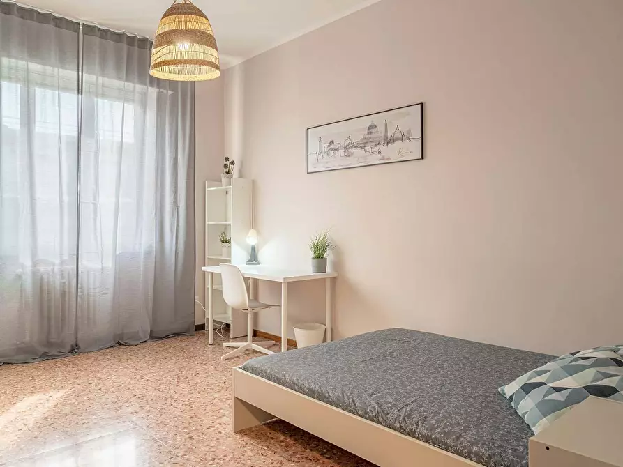 Immagine 3 di Camera in affitto  in Via Privata Angera a Milano