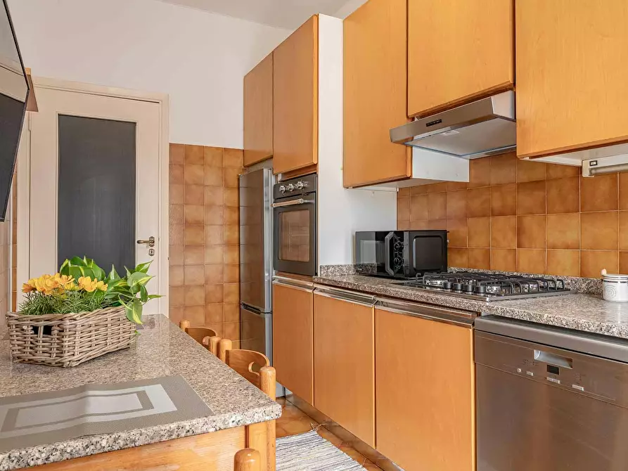 Immagine 9 di Camera in affitto  in Via Privata Angera a Milano