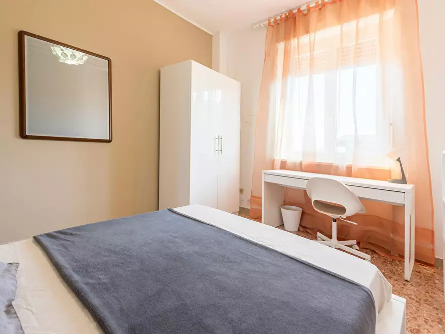 Immagine 4 di Camera in affitto  in Via Adele Martignoni a Milano