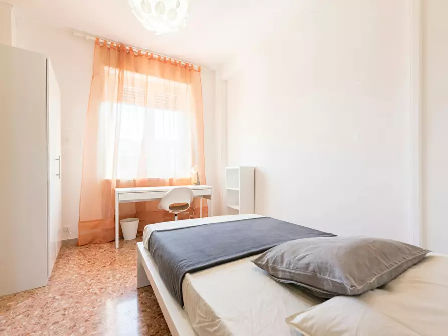 Immagine 3 di Camera in affitto  in Via Adele Martignoni a Milano