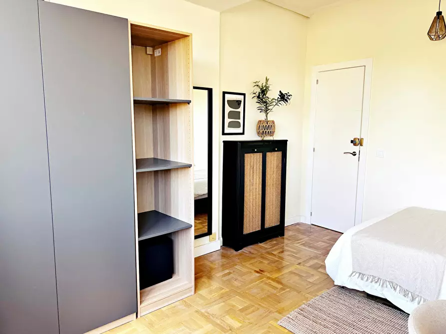 Immagine 3 di Appartamento in affitto  in Avenida de Valladolid a Madrid