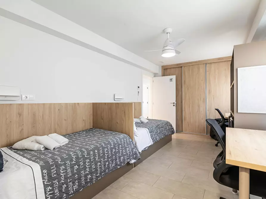 Immagine 3 di Camera in affitto  in Carrer de Sant Donís a Valencia