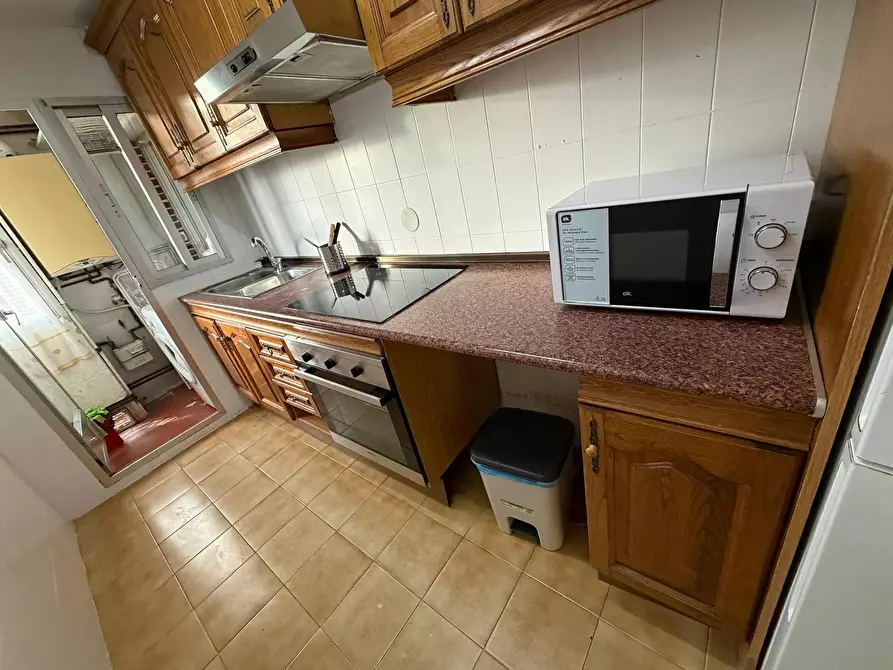 Immagine 5 di Camera in affitto  in Calle Monte de Montjuich a Madrid