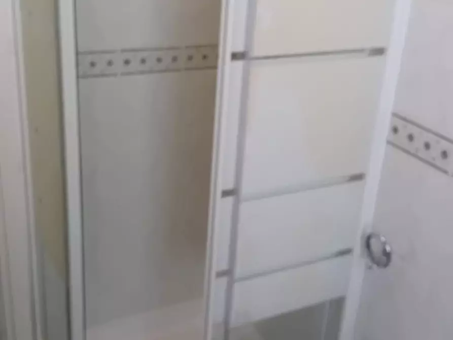 Immagine 9 di Camera in affitto  in Via Alfredo Serranti a Roma