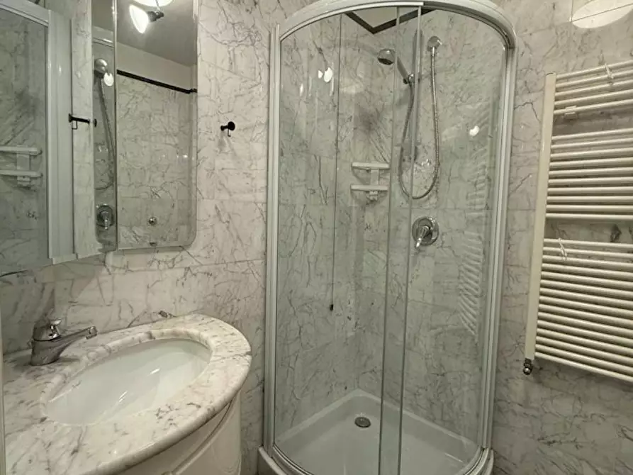 Immagine 8 di Camera in affitto  in Via Scipione Ammirato a Firenze