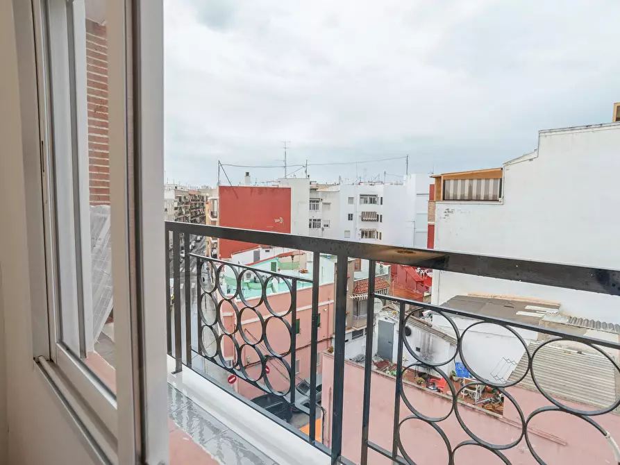 Immagine 5 di Camera in affitto  in Carrer de la Mare de Déu del Pilar a Paterna
