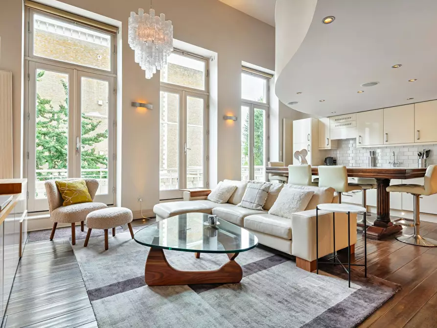 Immagine 1 di Appartamento in affitto  in Earls Court Square a Kensington