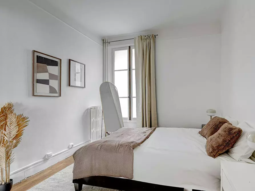 Immagine 5 di Appartamento in affitto  in Rue Firmin Gillot a Paris