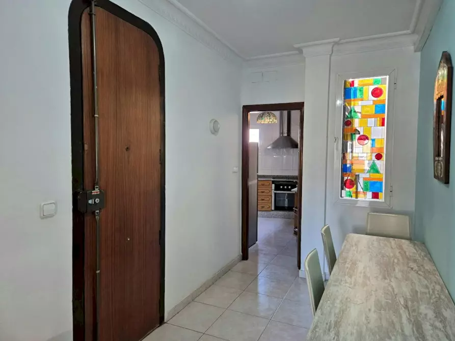 Immagine 6 di Camera in affitto  in Avinguda de María Cristina a Valencia