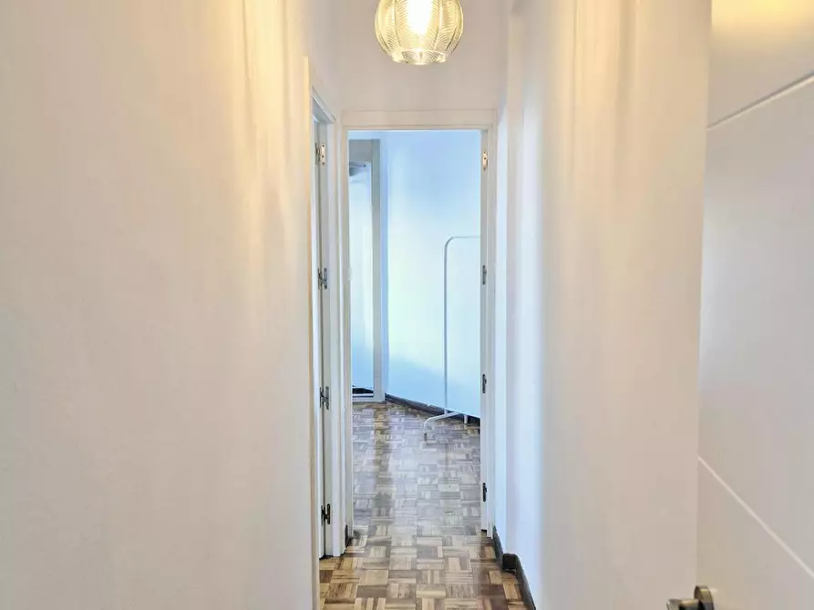 Immagine 6 di Camera in affitto  in Calle de Armengot a Madrid