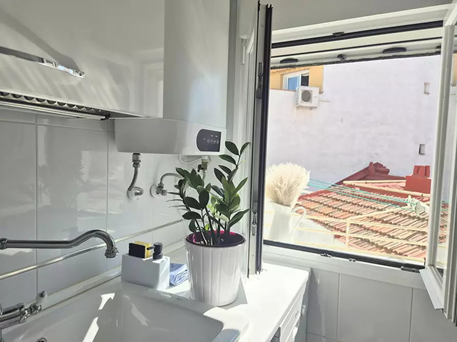 Immagine 7 di Camera in affitto  in Calle de Armengot a Madrid