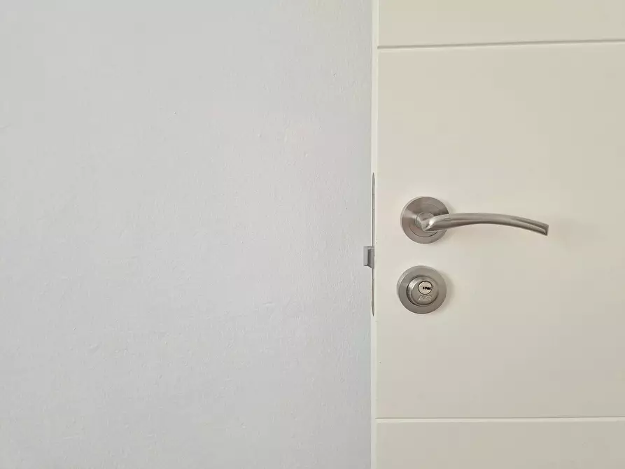 Immagine 2 di Camera in affitto  in Calle de Armengot a Madrid