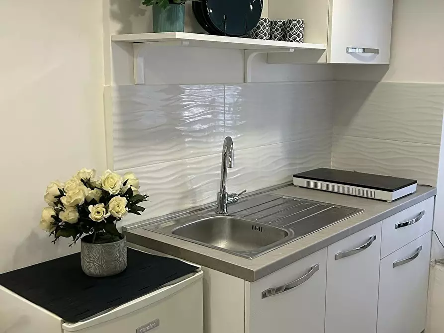 Immagine 3 di Appartamento in affitto  in Via Giovanni Nicotera a Napoli