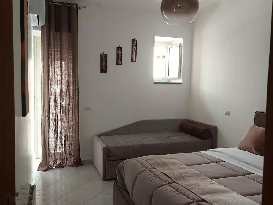 Immagine 2 di Appartamento in affitto  in Via Santa Maria la Scala a Napoli