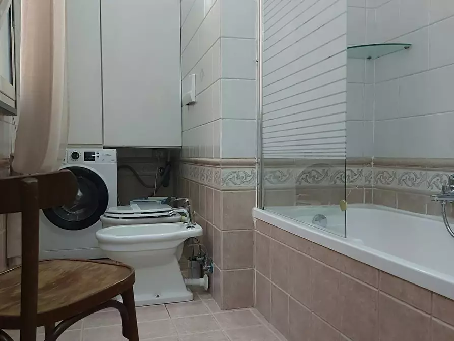 Immagine 10 di Appartamento in affitto  in Via Santa Maria la Scala a Napoli