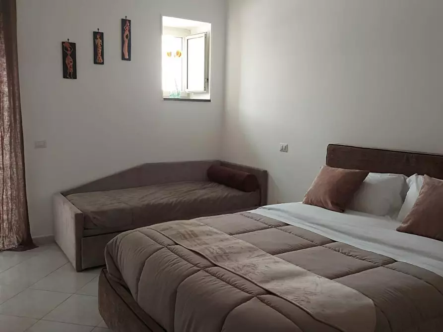 Immagine 3 di Appartamento in affitto  in Via Santa Maria la Scala a Napoli