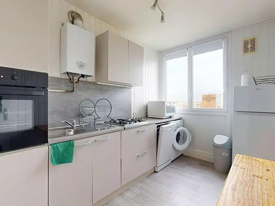 Immagine 1 di Appartamento in affitto  in Rue Georges Guynemer a Amiens