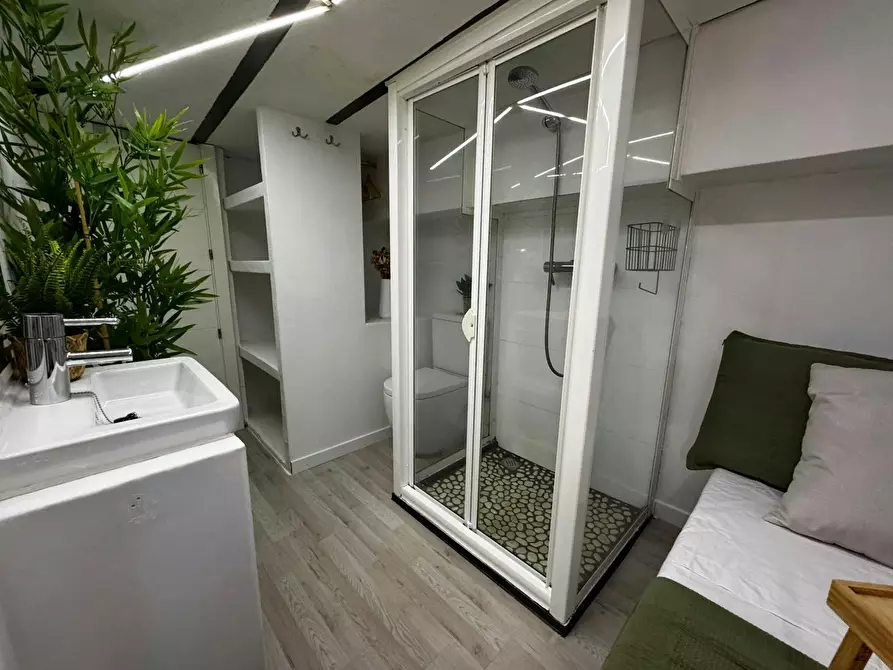 Immagine 7 di Camera in affitto  in Calle de Hortaleza a Madrid