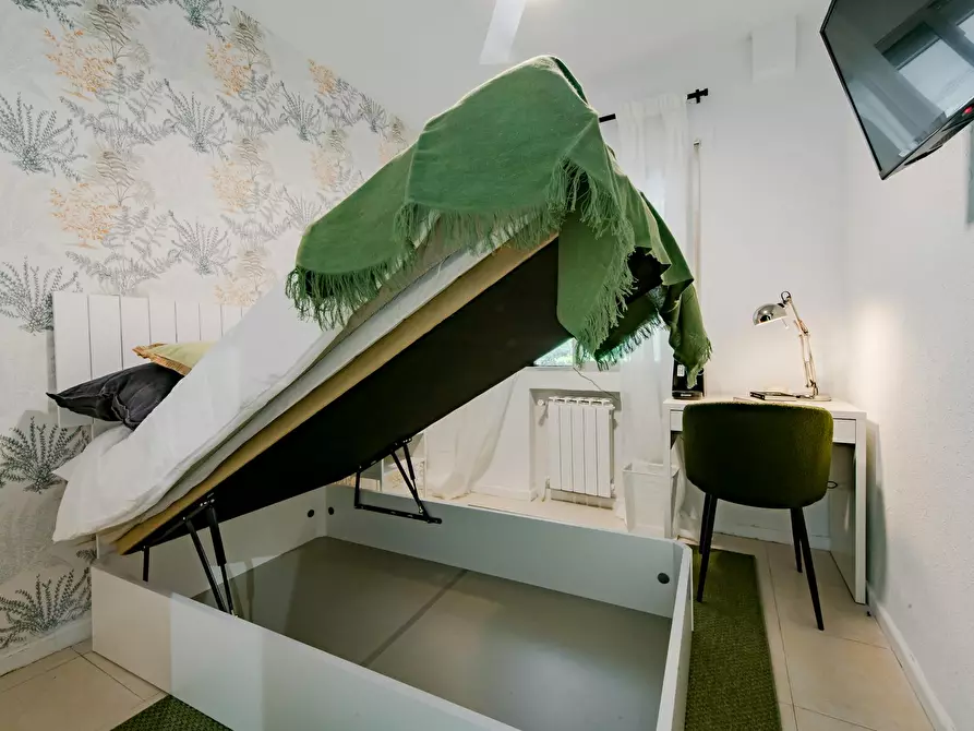 Immagine 5 di Camera in affitto  in Calle Duero a Villaviciosa De Odon