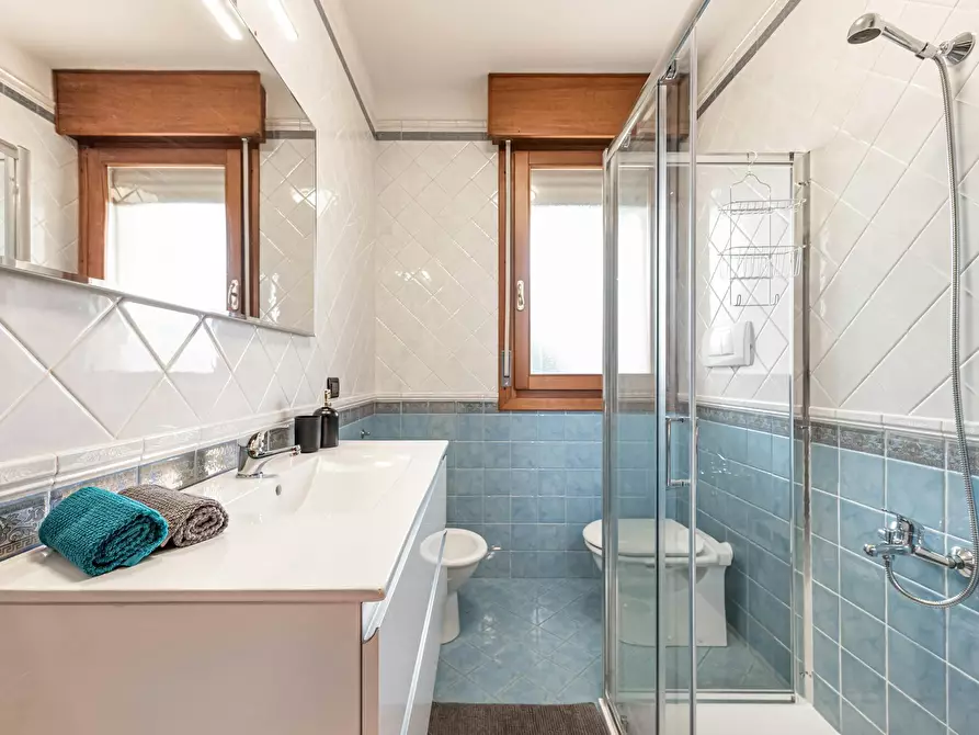 Immagine 8 di Camera in affitto  in Via Valsanzibio a Padova