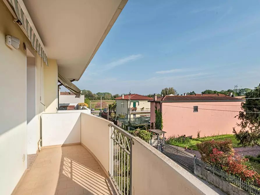 Immagine 9 di Camera in affitto  in Via Valsanzibio a Padova